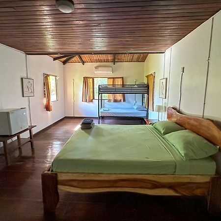El Clan Hostel Puerto Viejo de Talamanca エクステリア 写真