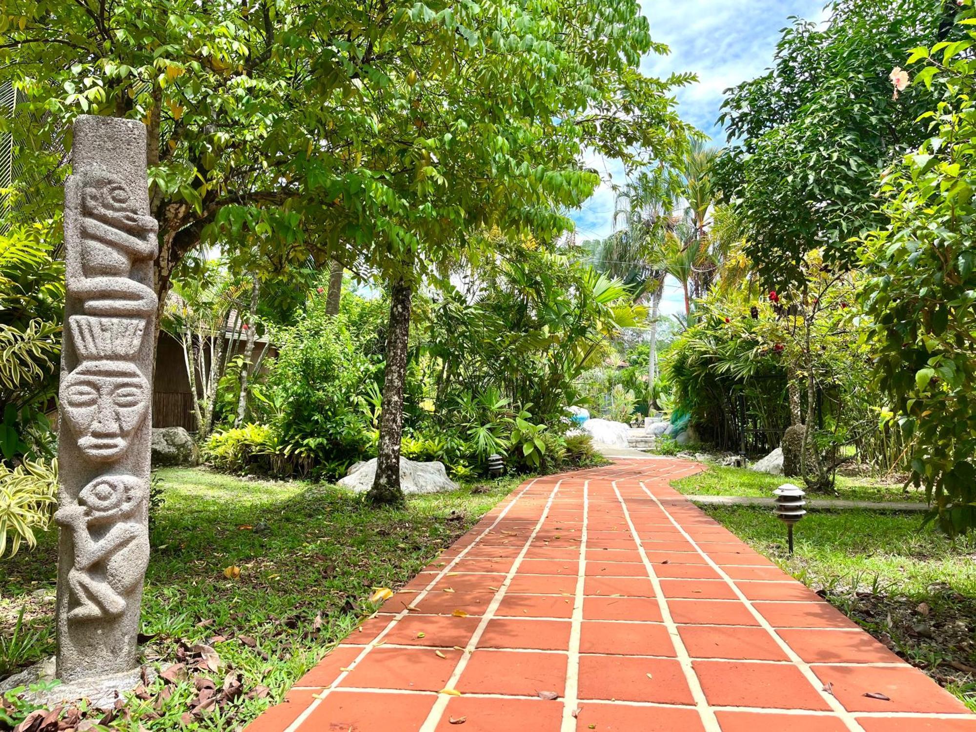 El Clan Hostel Puerto Viejo de Talamanca エクステリア 写真