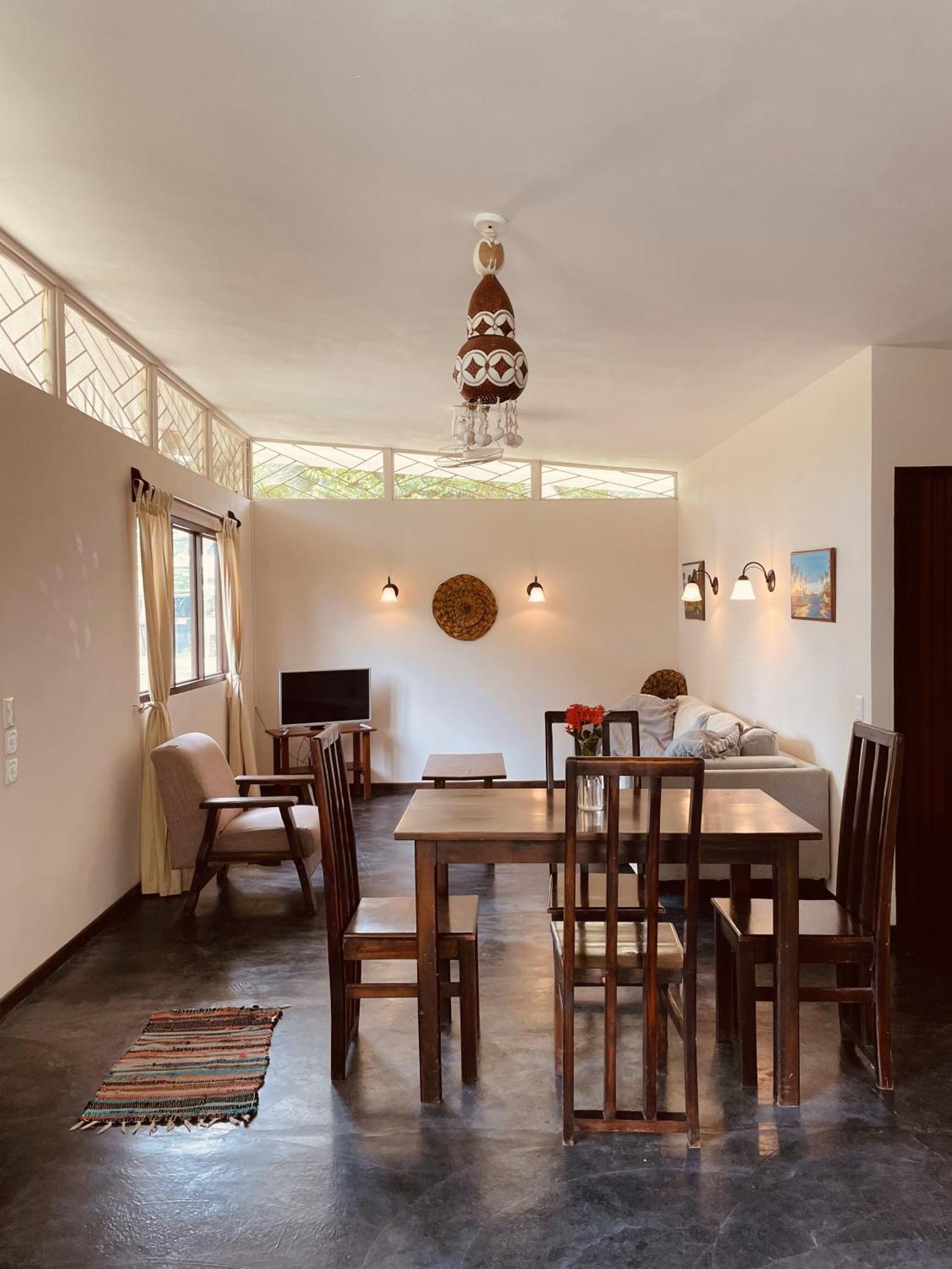El Clan Hostel Puerto Viejo de Talamanca エクステリア 写真